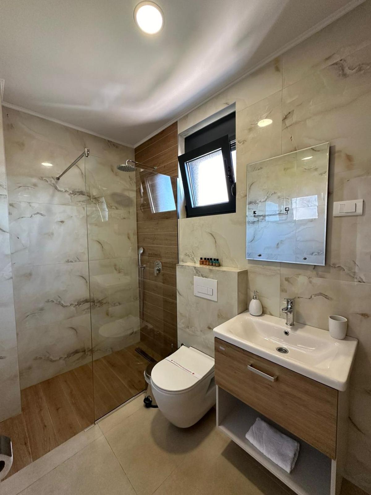 Square Residence Ulcinj Extérieur photo