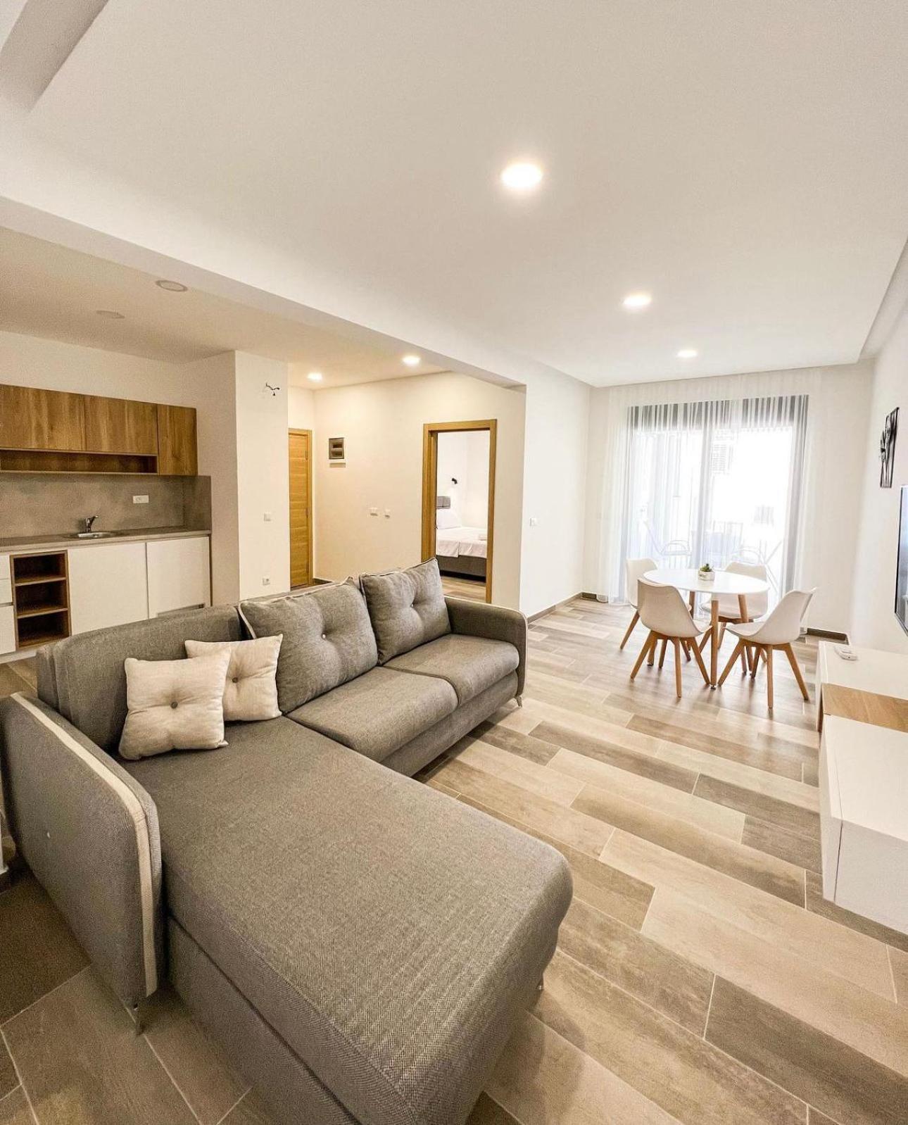 Square Residence Ulcinj Extérieur photo